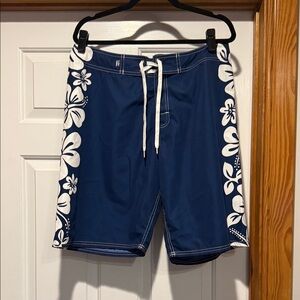 Men's Navy Floral-Trim Swim Board Shorts